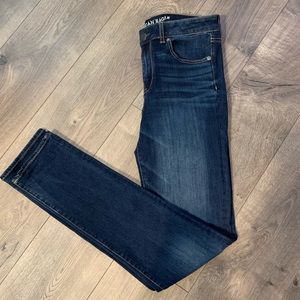 American Eagle Straight Leg Jeans